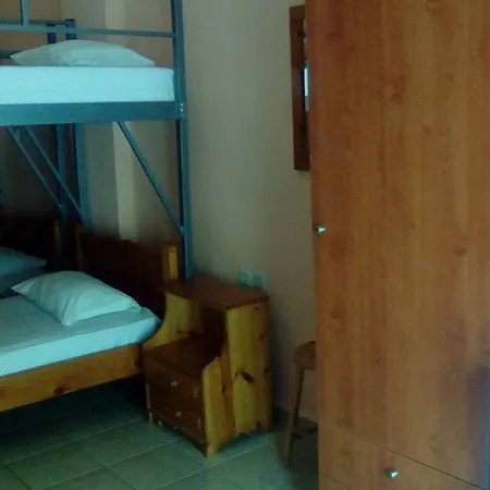 Auberge de jeunesse Constantinos Budget Beds