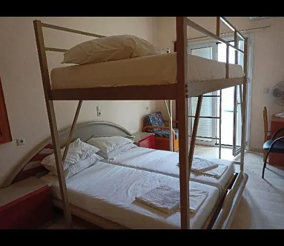 Constantinos Budget Beds Vandrerhjem Chania (Crete)